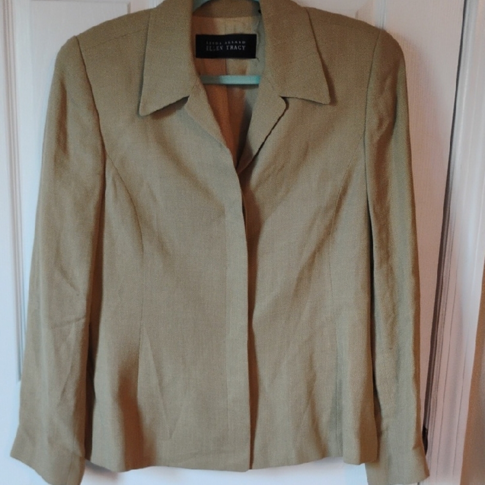 Linda Allard Ellen Tracy Size 10 Beige Women's Blazer Like New Very Good Cond